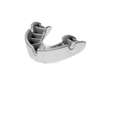 Капа OPRO Silver  для дорослих  (11+) White/Silver (102514003)