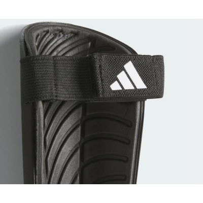 Щитки Adidas TIRO SG TRN чорний Уні S